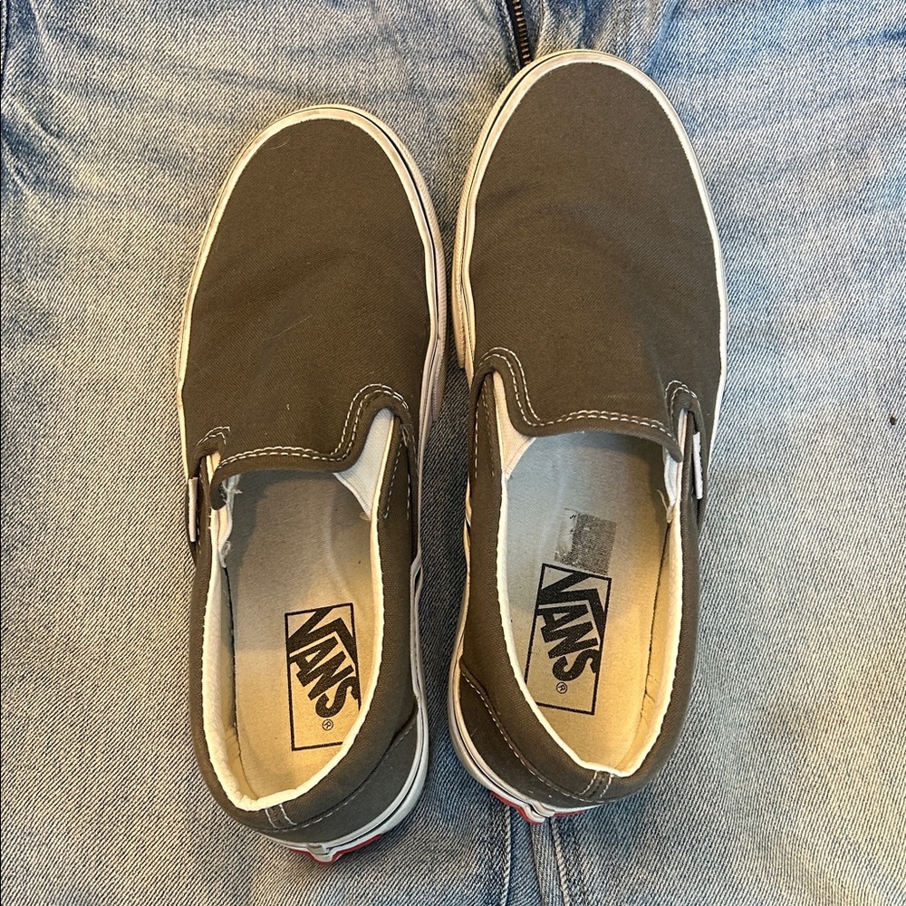 Vans Women's Gray Slip-On Sneakers - Picture 5 of 5